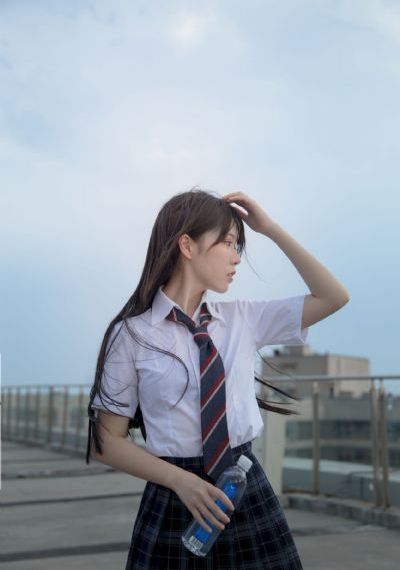 大胸女友电影_手机免费播放动漫