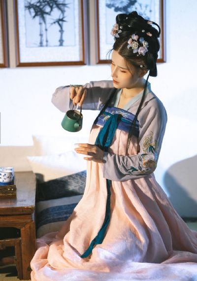 王权富贵电视剧免费观看_720神马影院手机在线