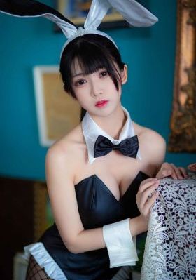 年轻的嫂_手机免费播放动漫